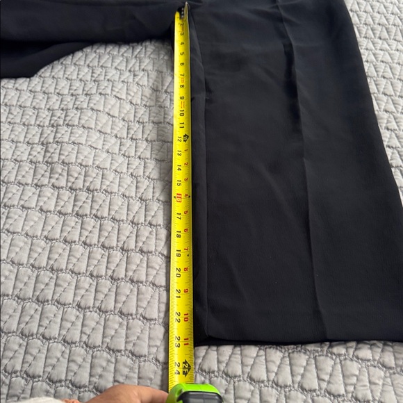 Aritzia The Effortless Pant™ Cropped - Crepette™ Size 4 - Picture 10 of 10